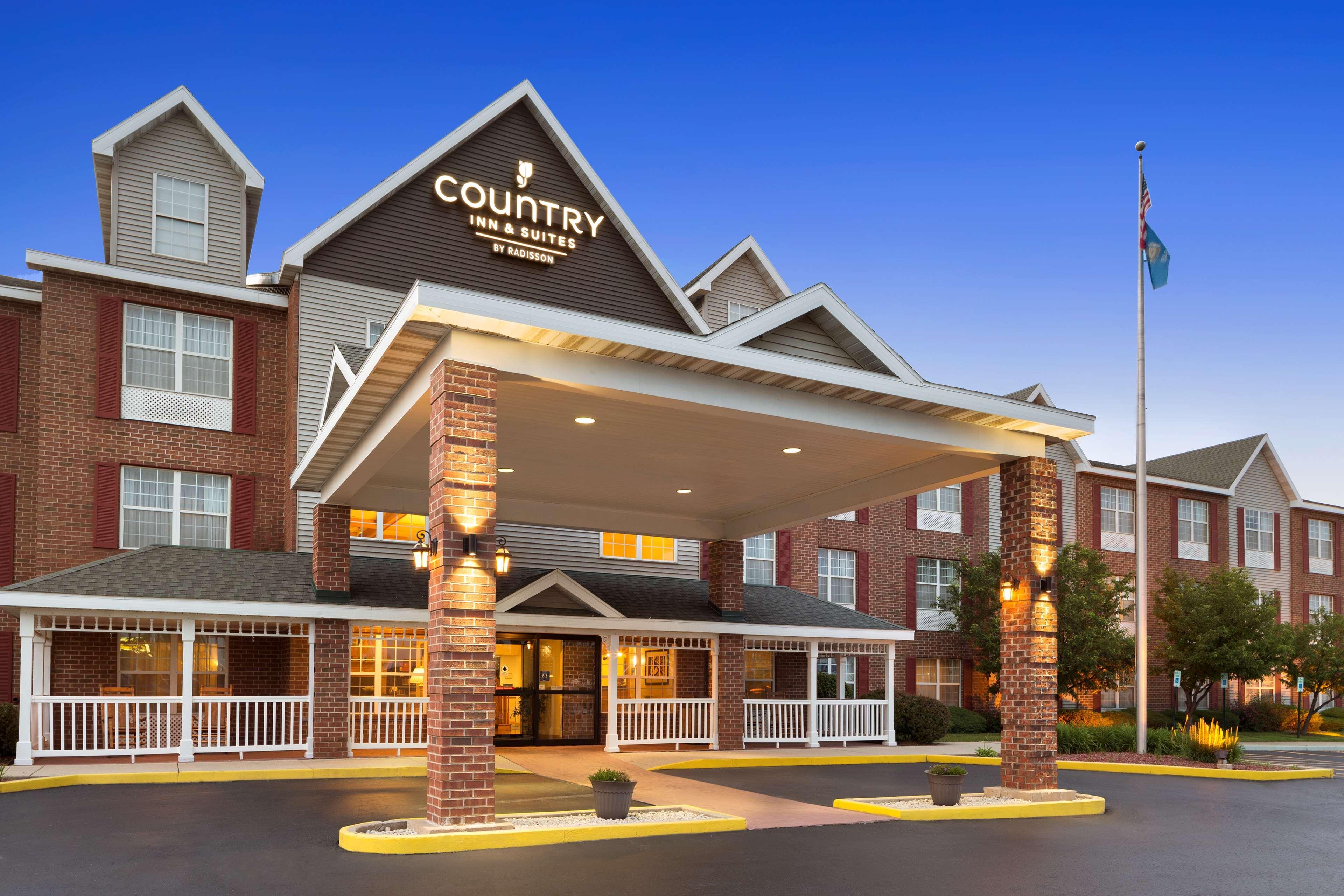 Country Inn & Suites By Radisson Kenosha - Pleasant Prairie Exteriör bild